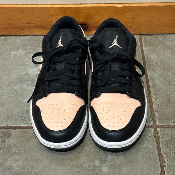 Air Jordan 1 Low Crimson Tint - Picture 3 of 6